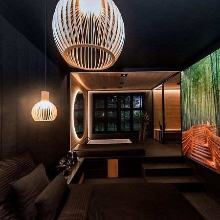Eclipse Gold Room Bielsko-Biała Exteriör bild
