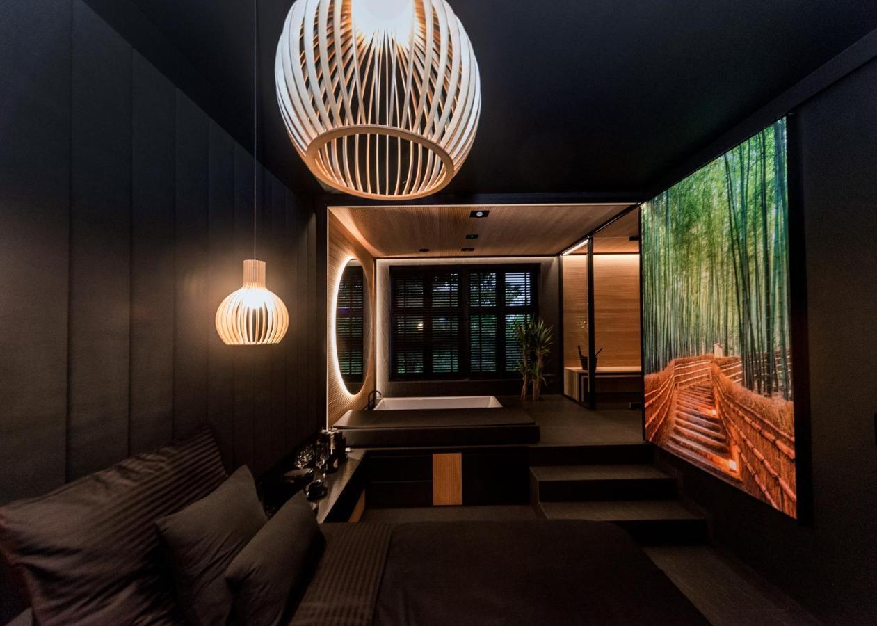 Eclipse Gold Room Bielsko-Biała Exteriör bild